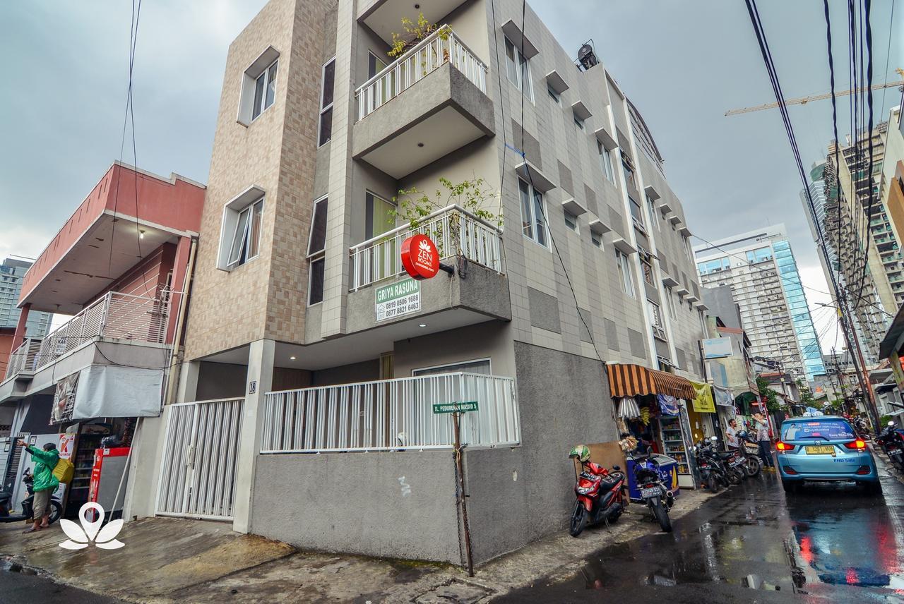 Zen Rooms Karet Pedurenan Jakarta Eksteriør billede
