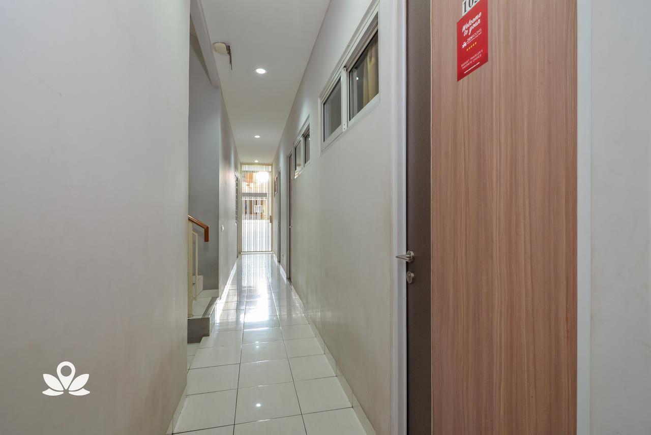 Zen Rooms Karet Pedurenan Jakarta Eksteriør billede