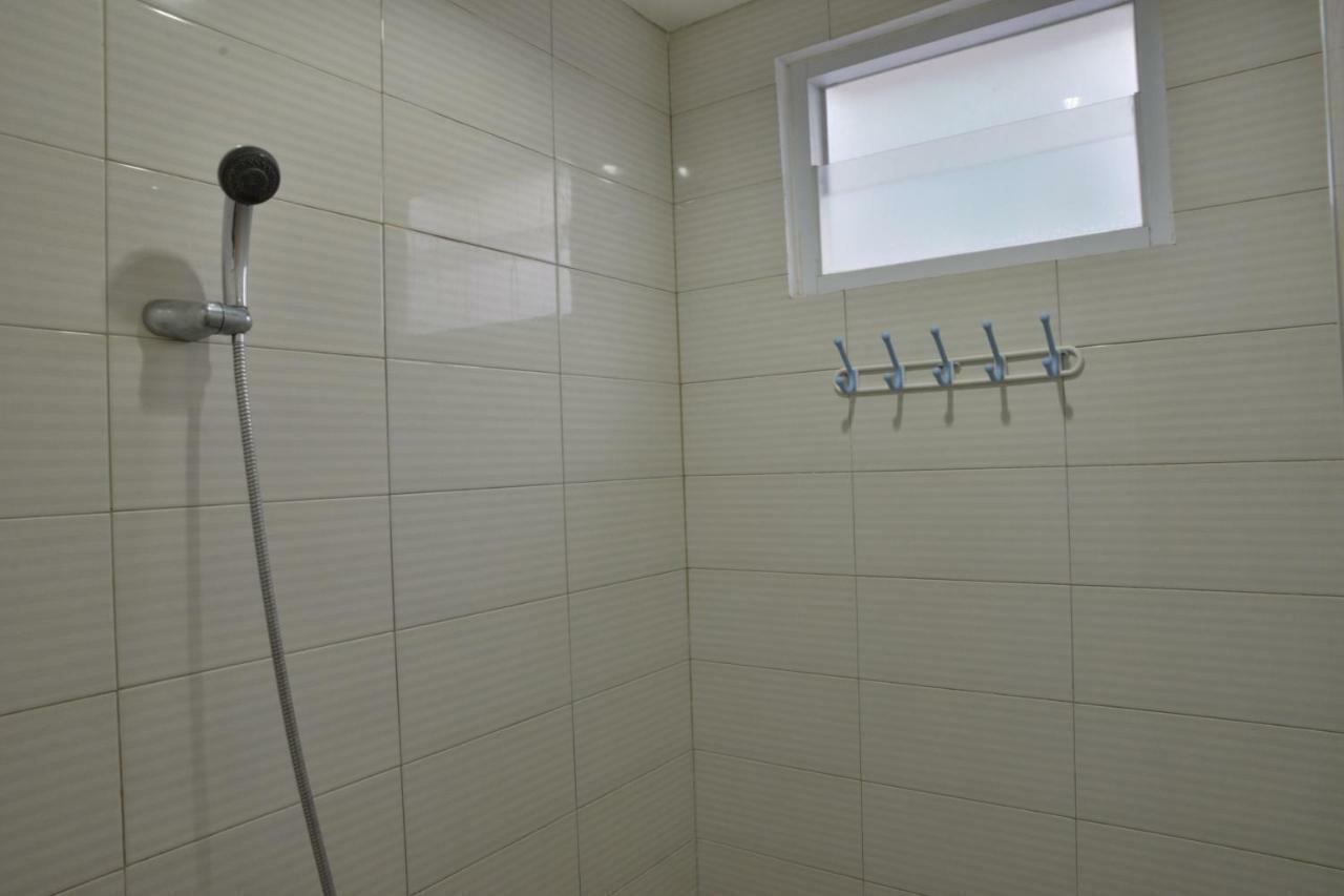 Zen Rooms Karet Pedurenan Jakarta Værelse billede