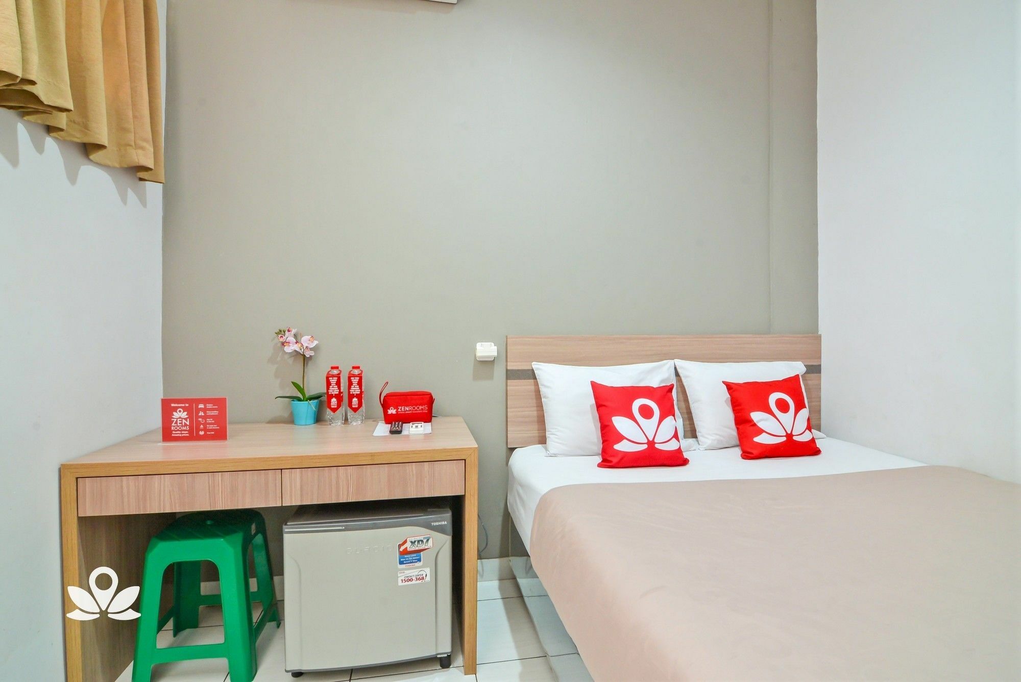 Zen Rooms Karet Pedurenan Jakarta Eksteriør billede