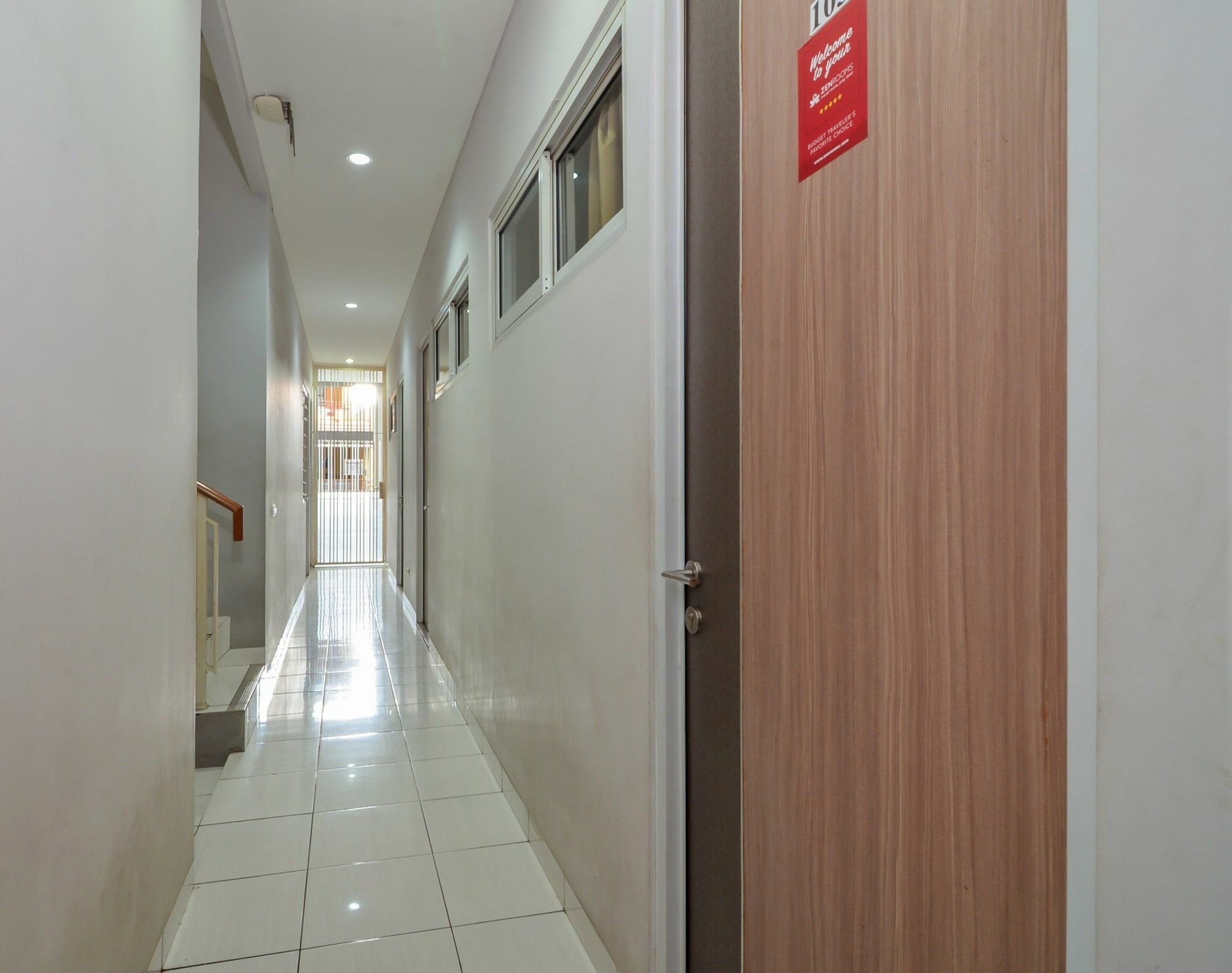 Zen Rooms Karet Pedurenan Jakarta Eksteriør billede